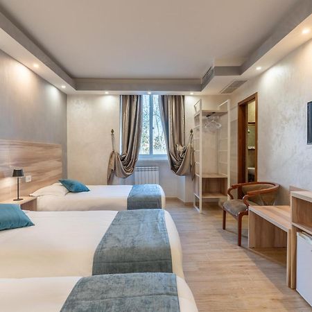 Leone D'Oro Guesthouse - Close To Piazza Vittorio Rome Extérieur photo